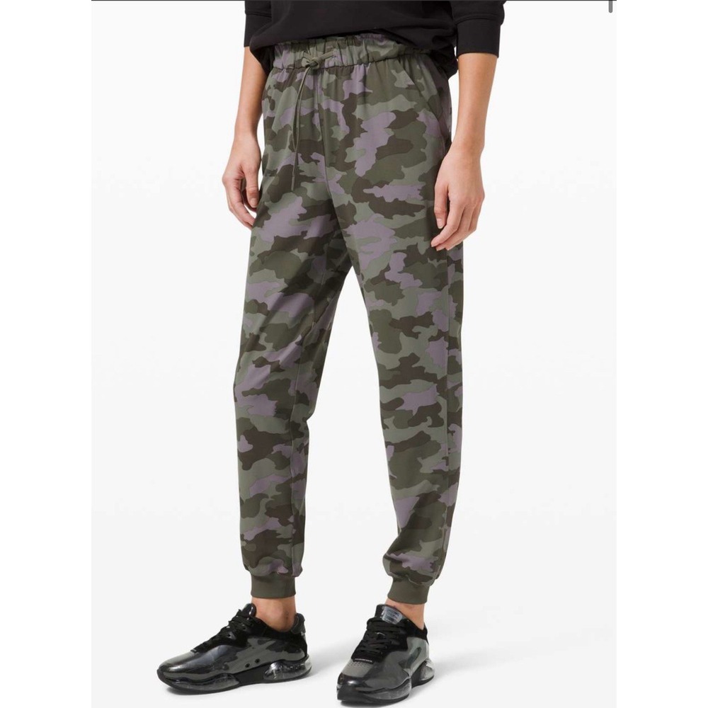 Lululemon Stretch High Rise Jogger Pants Size 6 Green Heritage 365 Camo W5DIJS